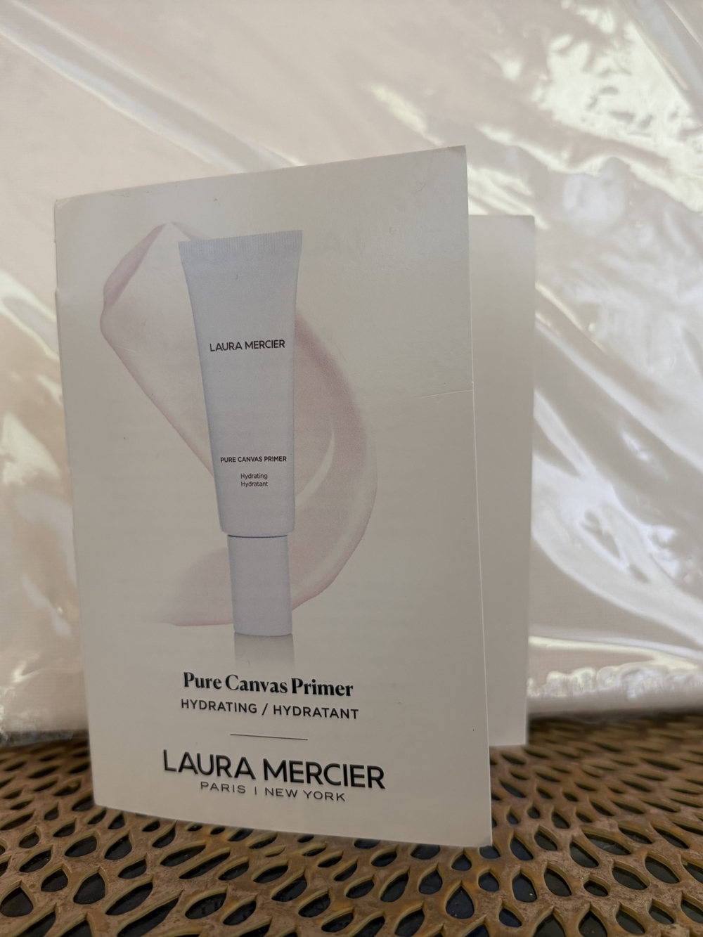 laura mercier Hydrating Pure Canvas Primer - White & Pink Accents